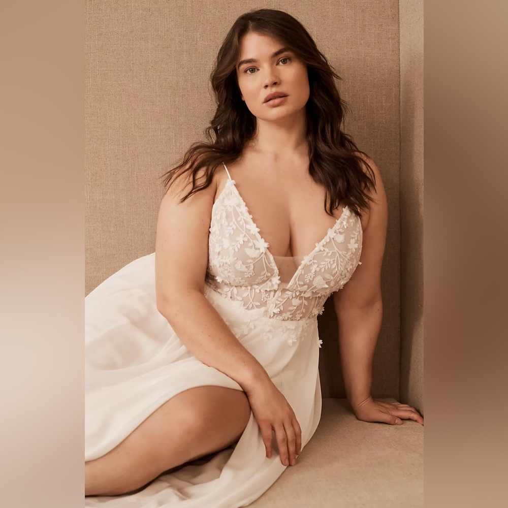 BHLDN Jenny by Jenny Yoo Kelsey Chiffon & Lace V-Neck A-Line Wedding Gown - Picture 6 of 13